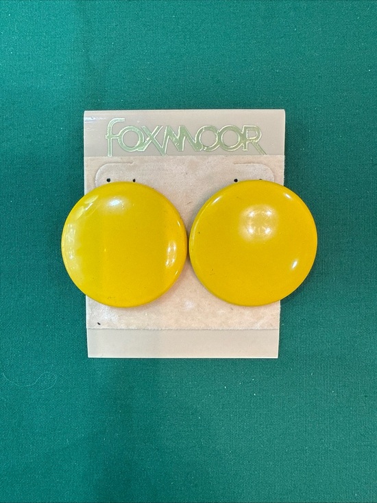Foxmoor Jewelry - Vintage 80’s Foxmoor  Yellow Earrings Collectible Jewelry  Round #13A